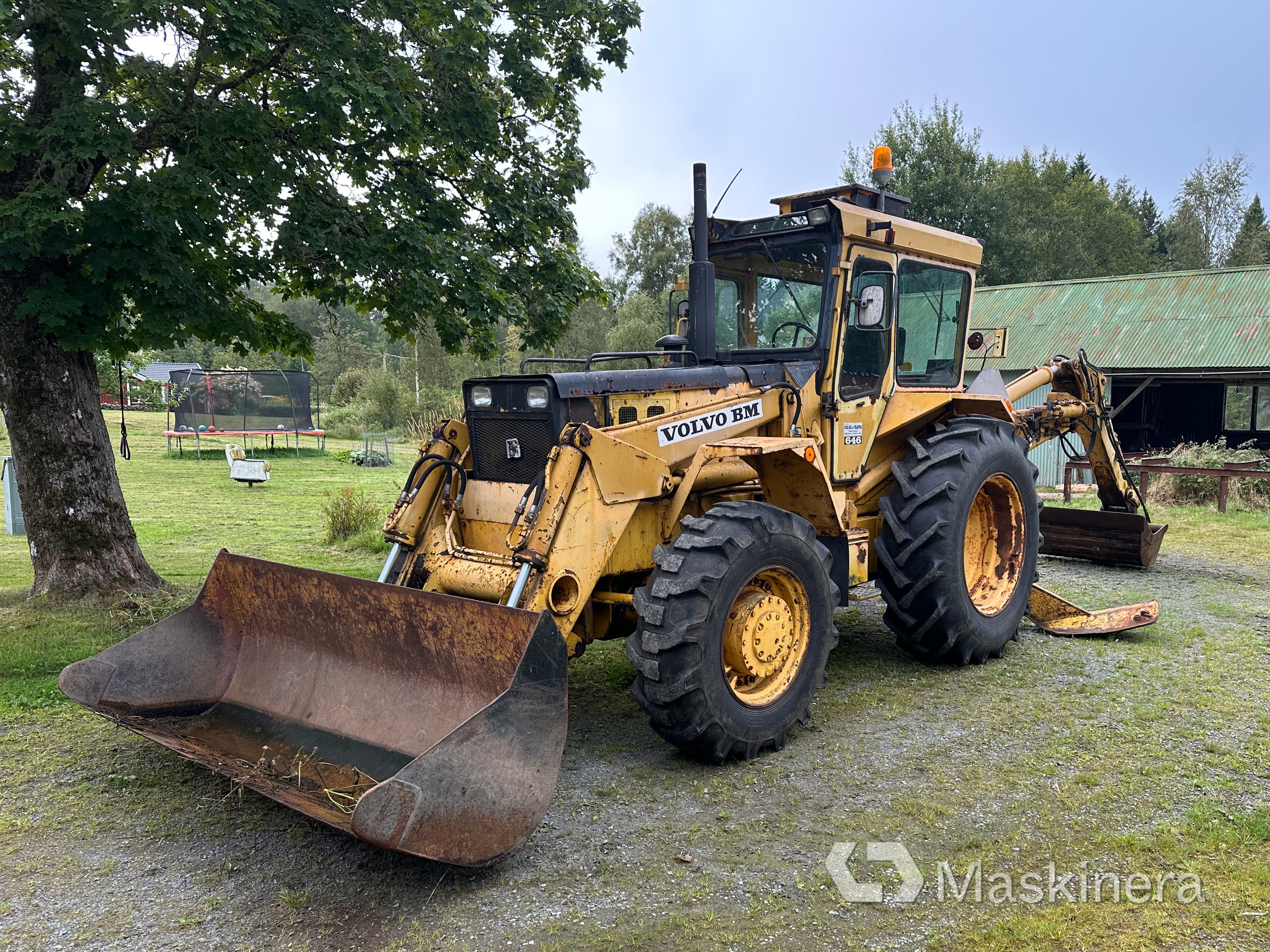 Traktorgrävare Volvo BM 646