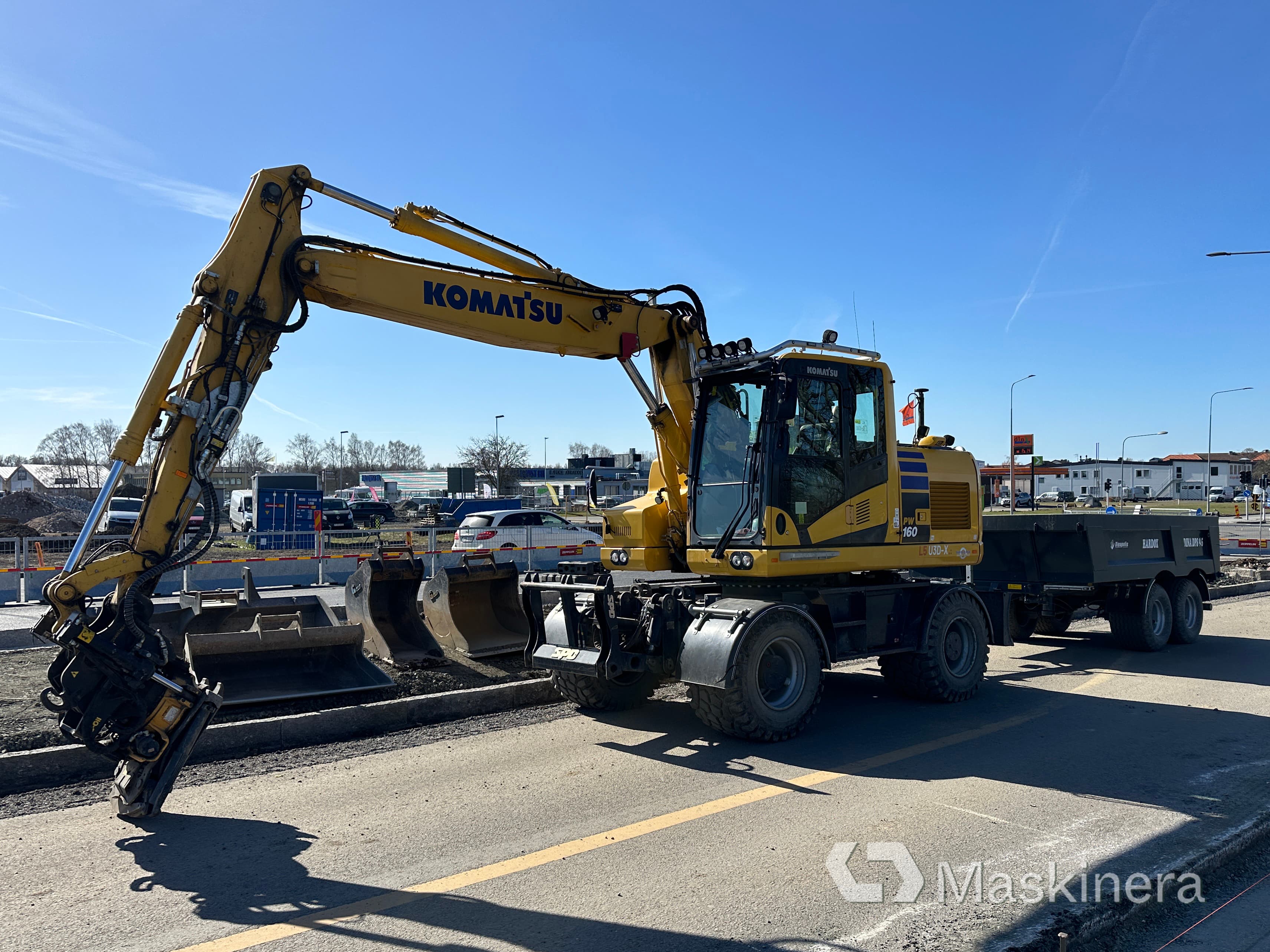 Hjulgrävare Komatsu PW160-11E0 + vagn/redskap & grävsystem