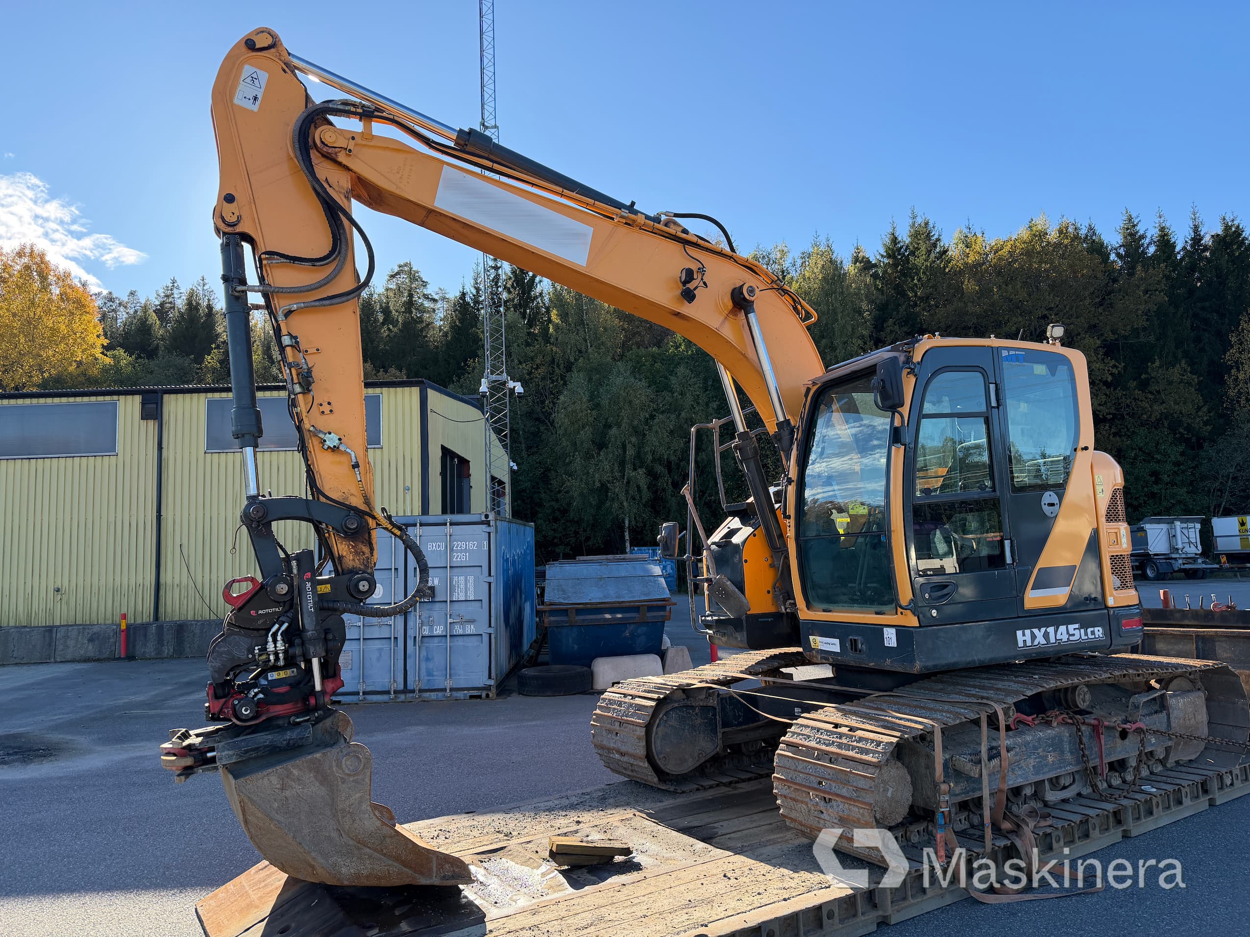 Grävmaskin Hyundai HX 145 LCR