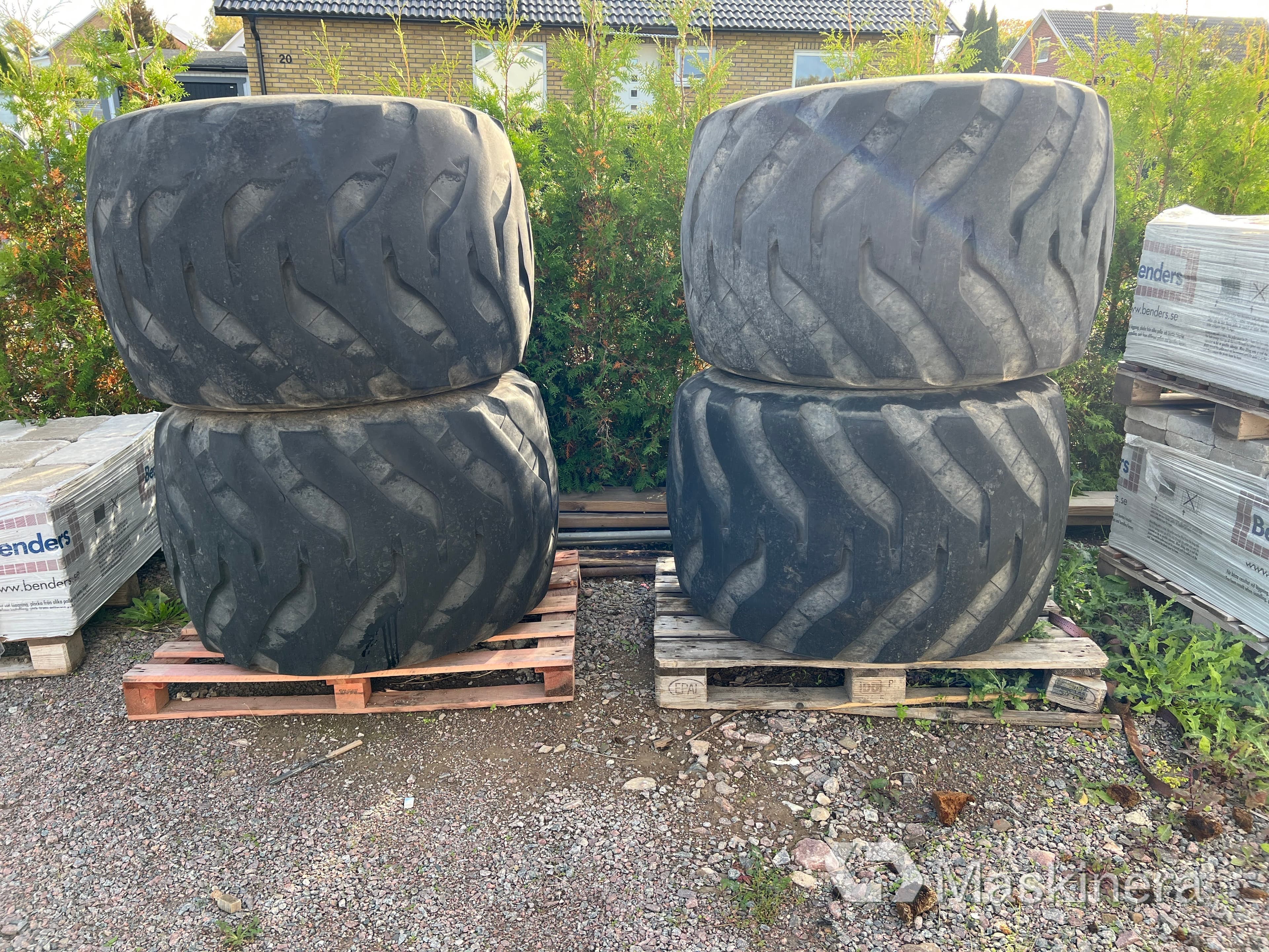 Däck på fälg Trelleborg T480, 710/40-22,5, 4 st