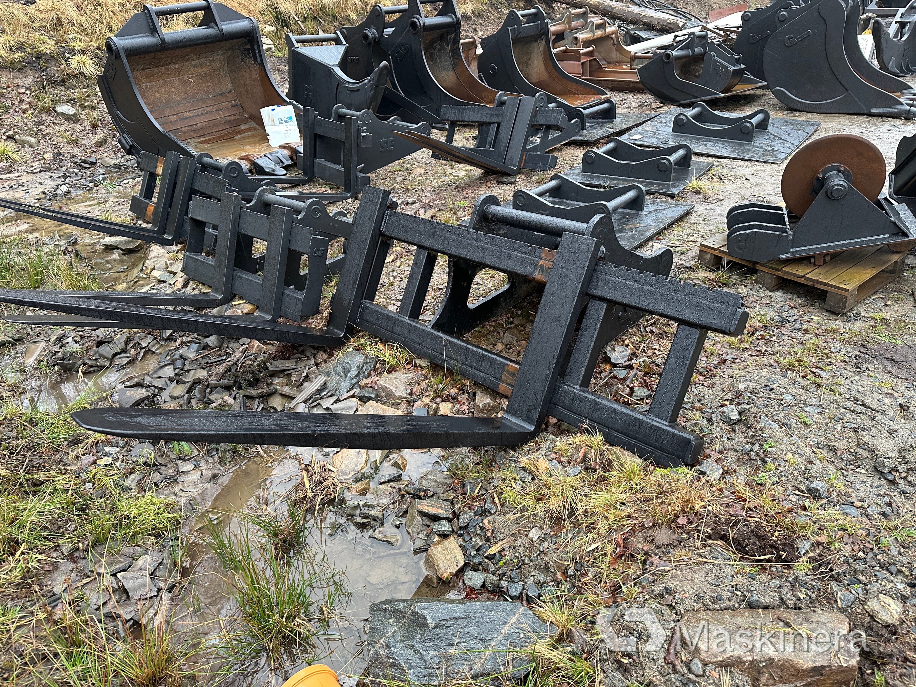 Gaffelställ till grävmaskin SE S80