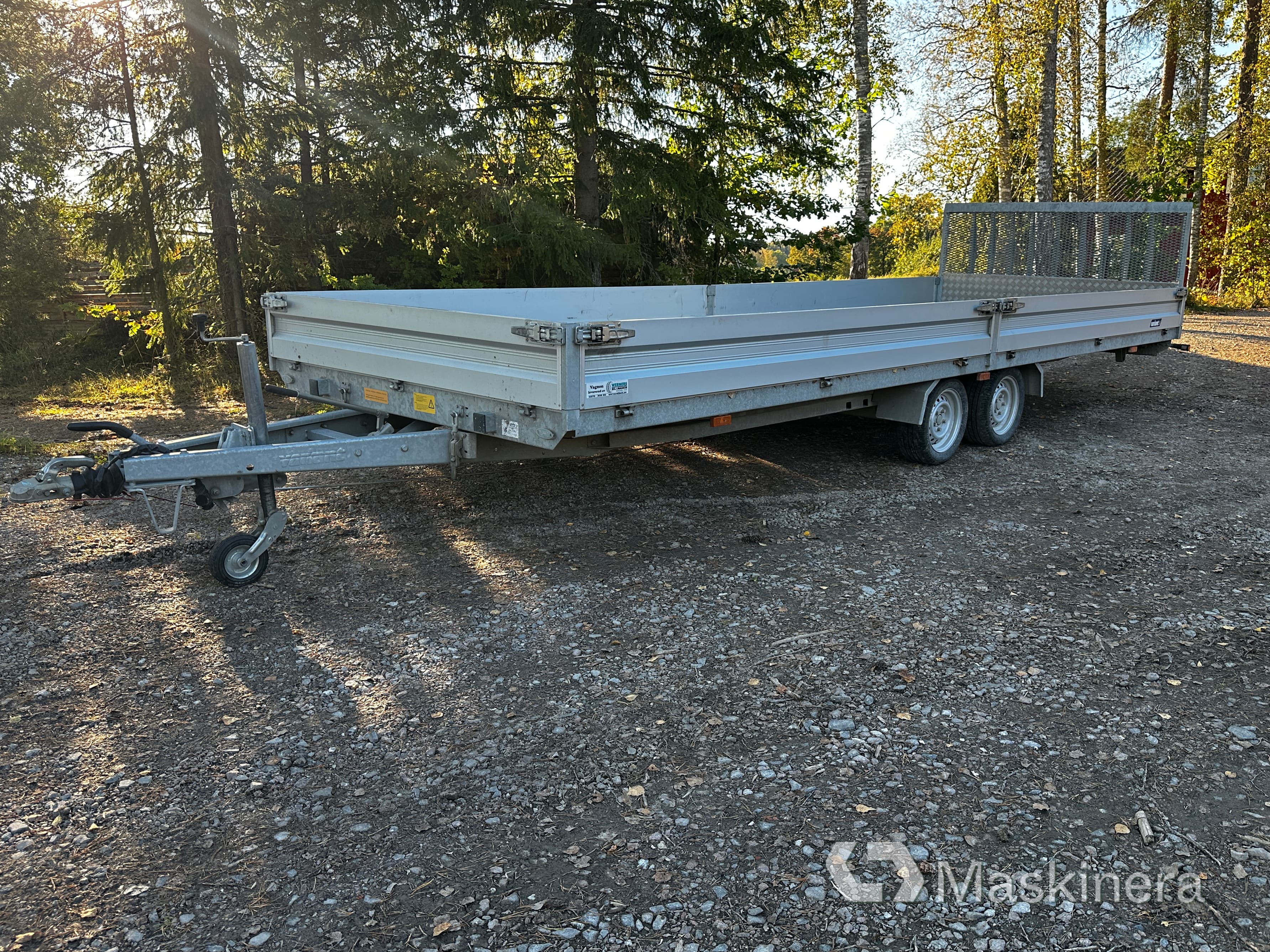 Tipptrailer Variant 2700U