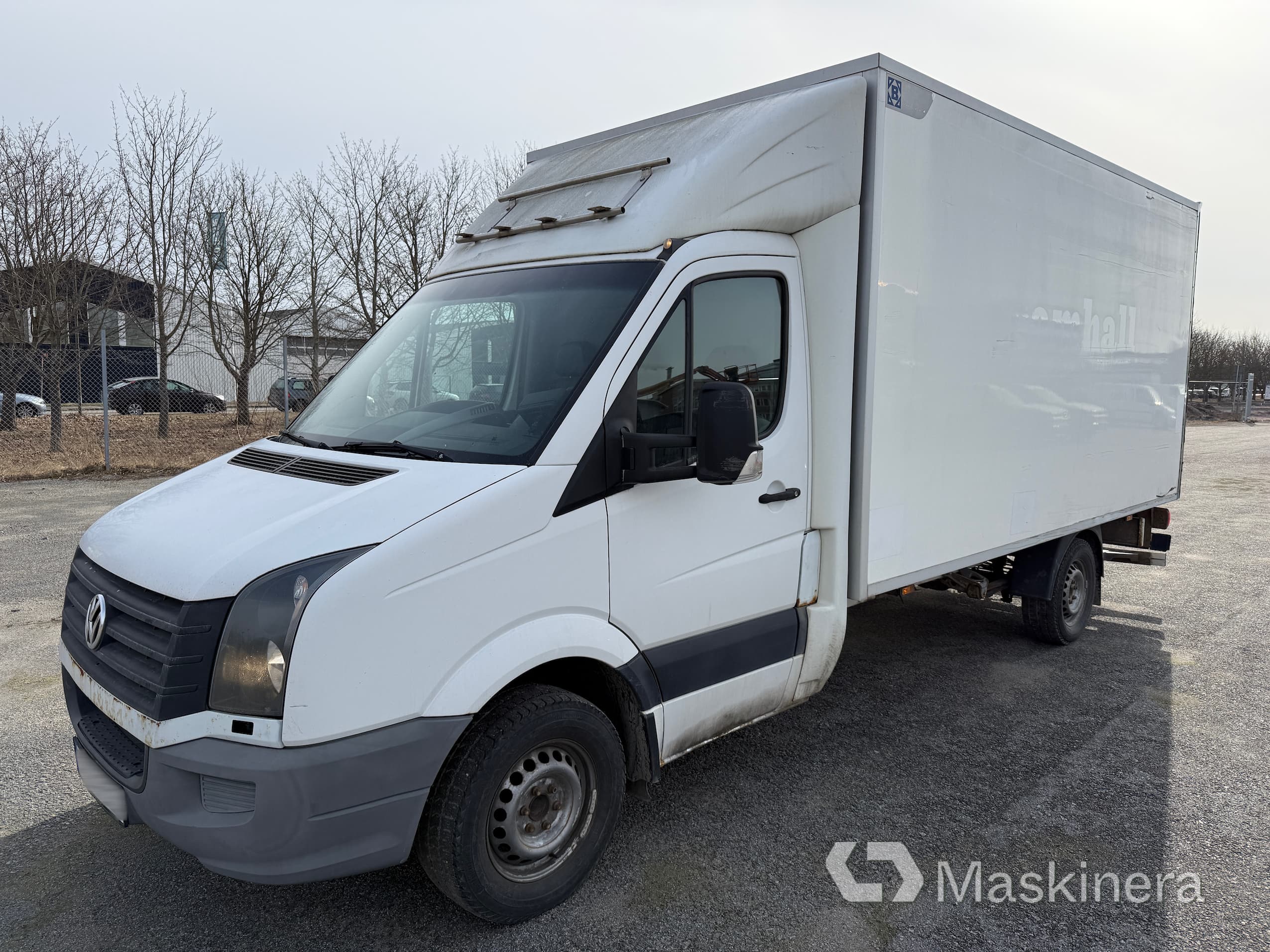 Skåpbil Volkswagen Crafter med bakgavellyft