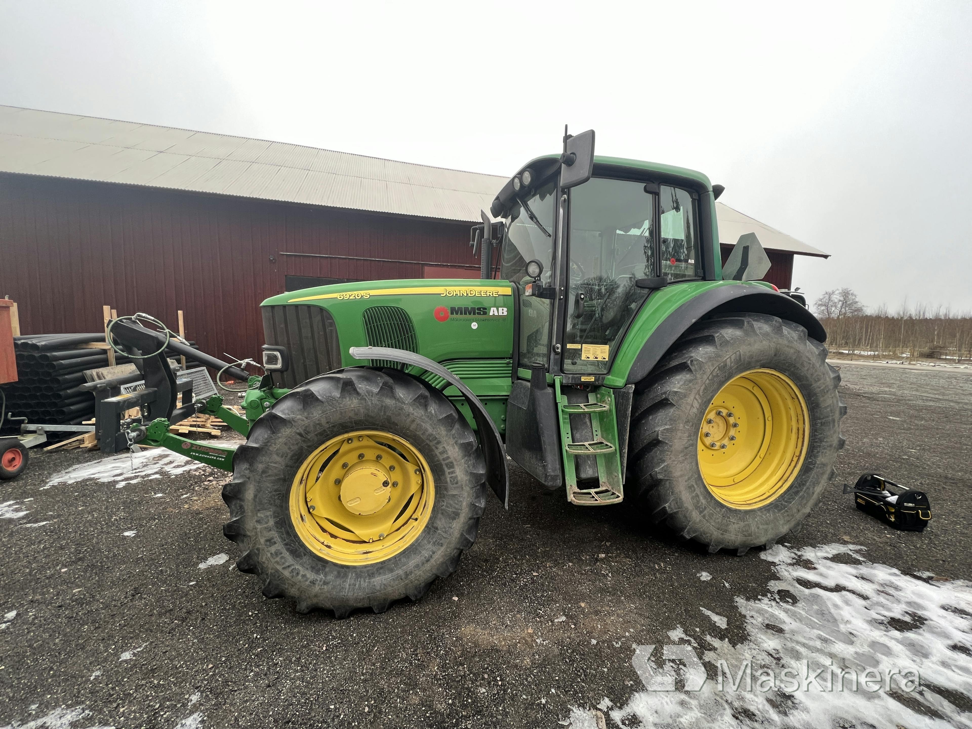 Traktor John Deere 6920S