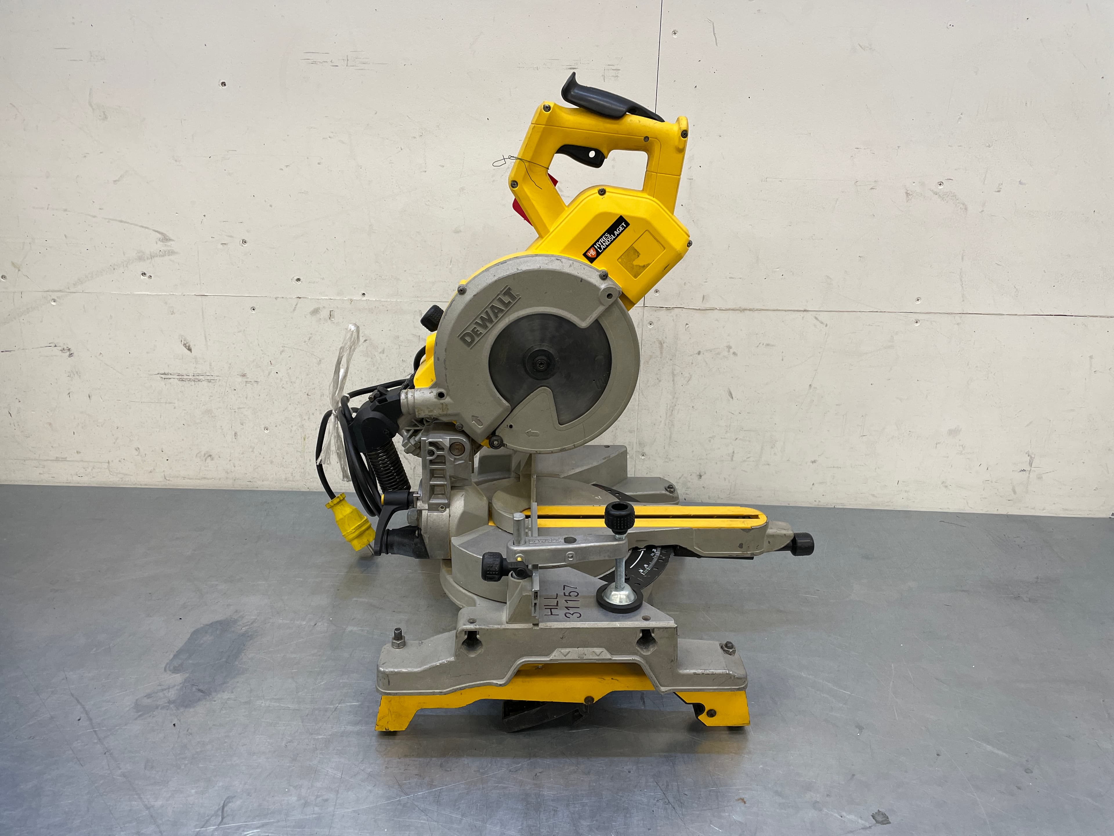 Kap & Gersåg DeWalt DW 777